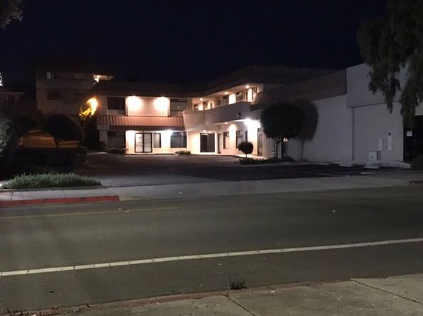 Quintana Plaza: 365 Quintana Rd, Morro Bay, CA 93442